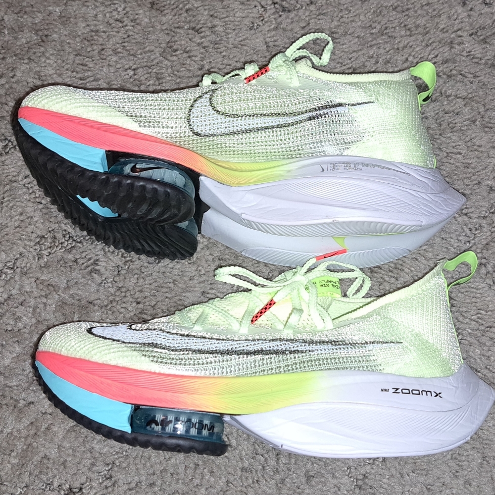 Nike Zoom Alphafly Next size 7